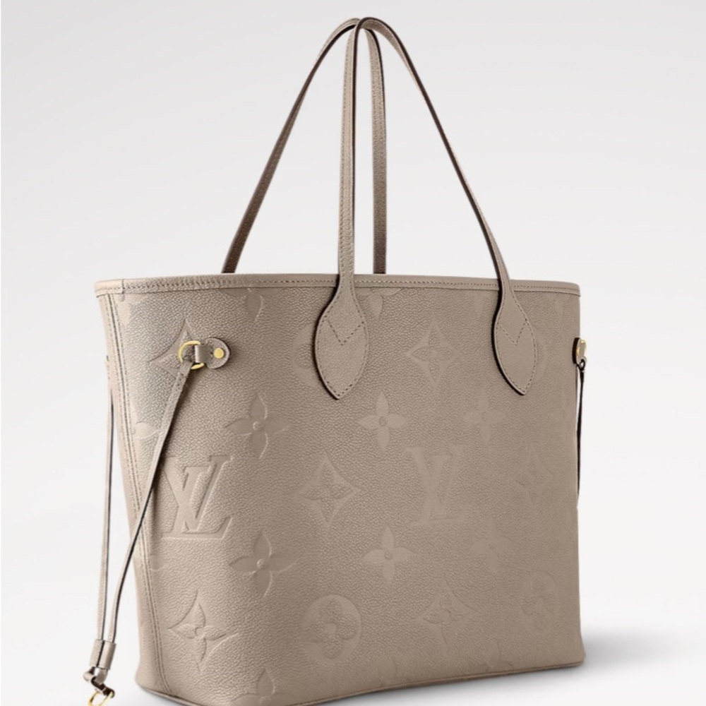 Louis Vuitton Beige Monogram Tote
